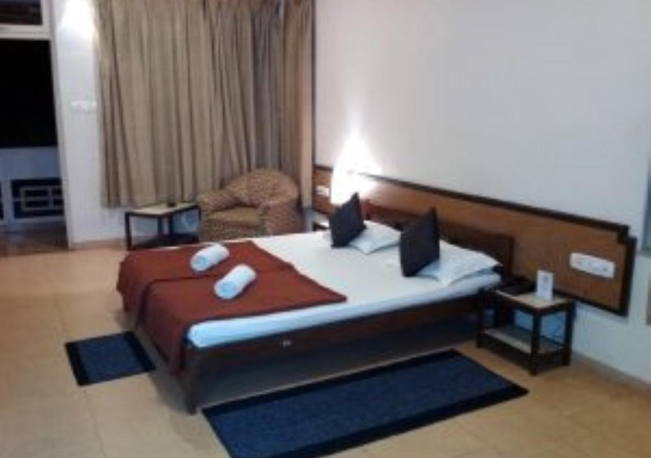 Hotel Durvankur Ganpatipule Exterior foto